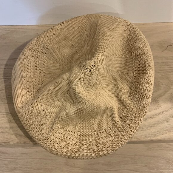Kangol Ventair embroidered hat NWT - Picture 2 of 4